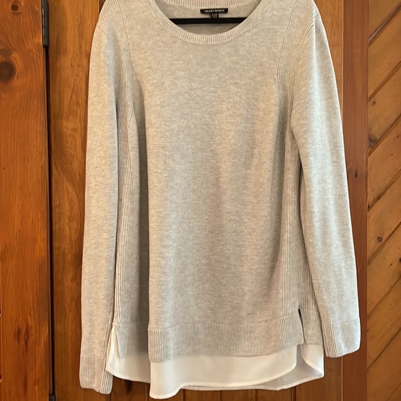 NWT Grey & White Contrast Sheer Bottom Tunic - Picture 2 of 13